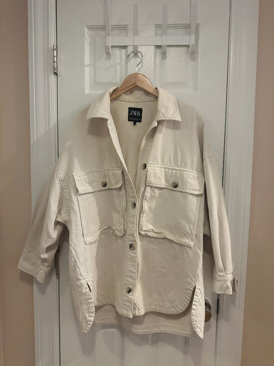 Zara Jackets & Blazers - Zara Oversized Cream Chore Coat (Size M-L)